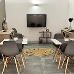 Dilion Hotel