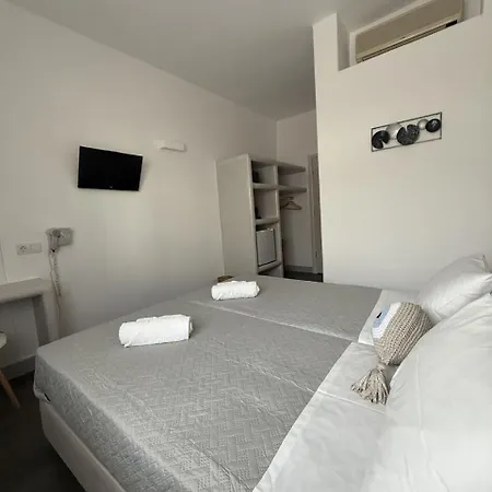 δήλιον Ξενοδοχείο