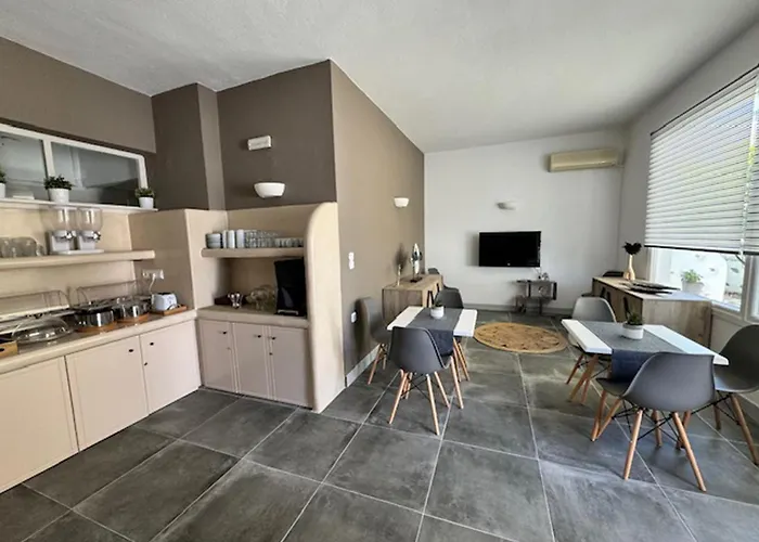 δήλιον 2* Πάρος