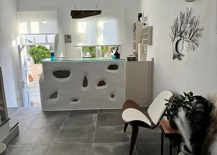 δήλιον Ξενοδοχείο 2*